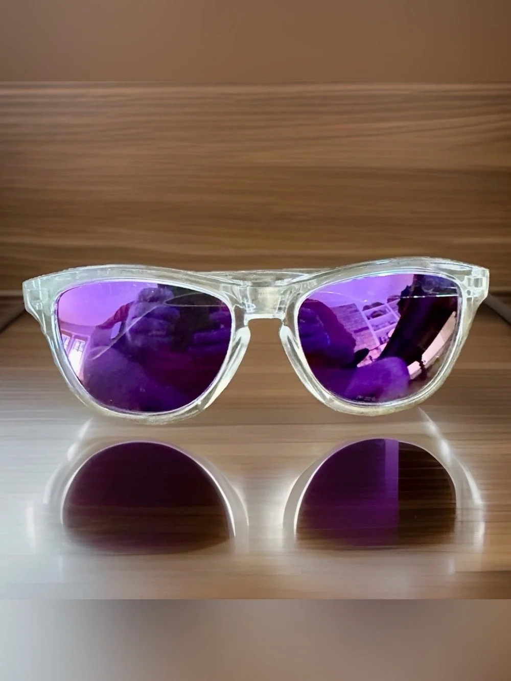 NWT Oakley Frogskins Polarized Clear Frame Purple Violet Lenses w/Case & Box